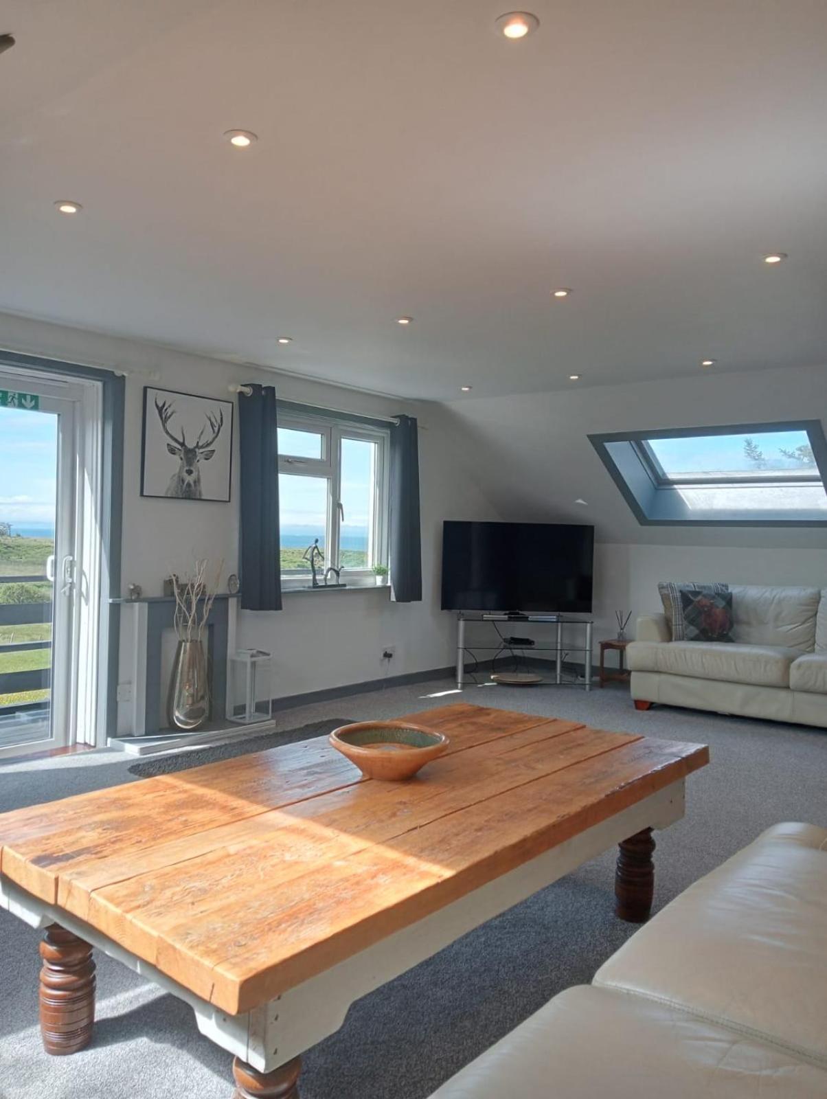 Self Catering Spacious Open Plan 3 Bed Apartment With Sea Views South Erradale Exteriér fotografie