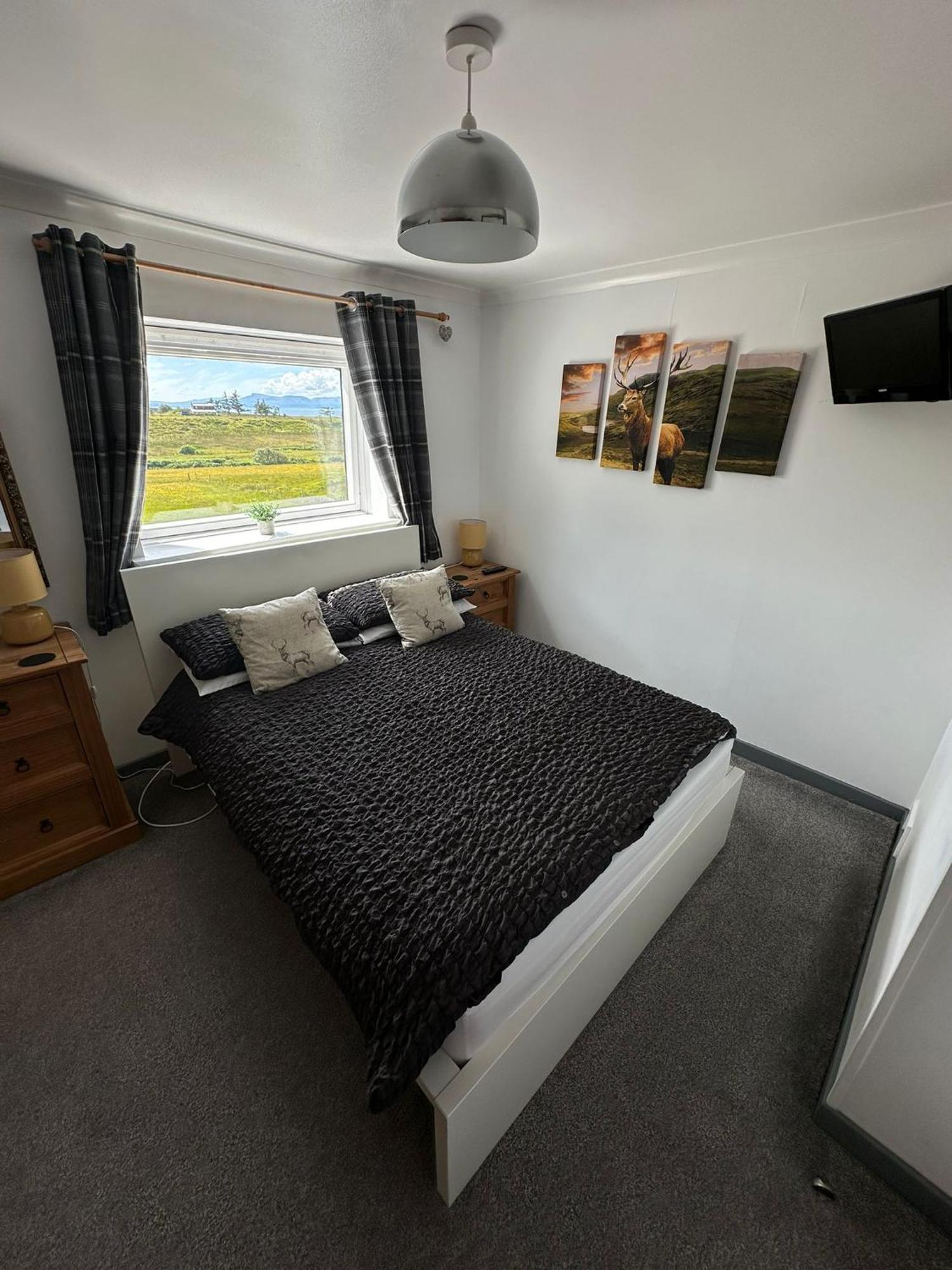 Self Catering Spacious Open Plan 3 Bed Apartment With Sea Views South Erradale Exteriér fotografie